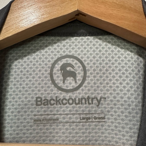 BACKCOUNTRY WHITE RIM JERSEY Large Gargoyle Grey Men’s workout shirt BRAND NEW - Picture 5 of 7